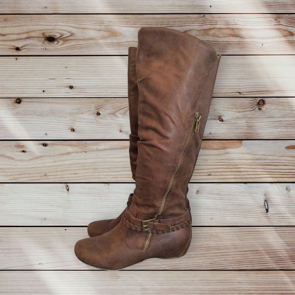 BareTraps Brown Knee Length Boots